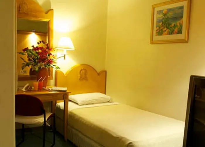 Hotel Palladium Cebu Stadt